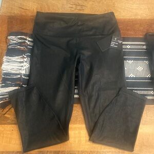 NWT 90 degree legging